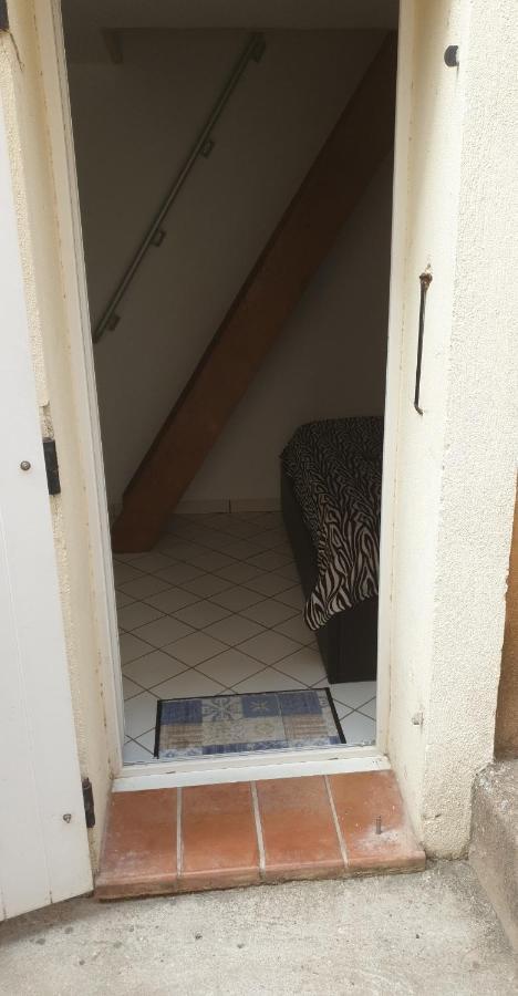 Jolie Petite Maison De Village Marseille Exteriér fotografie
